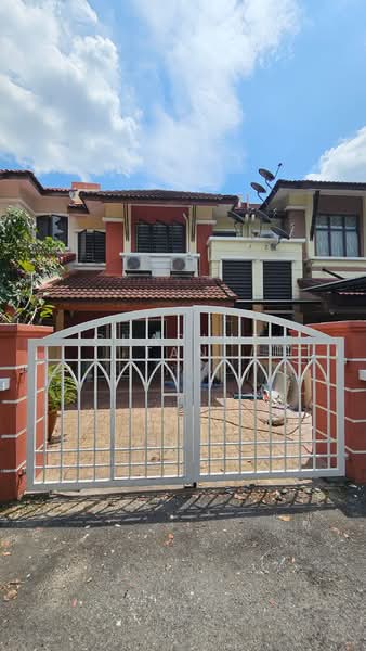 2-storey Terraced House for Rent in Bandar Puteri Puchong (Puchong) - Charine Tan - Exterior - PropertyGuru.com.my