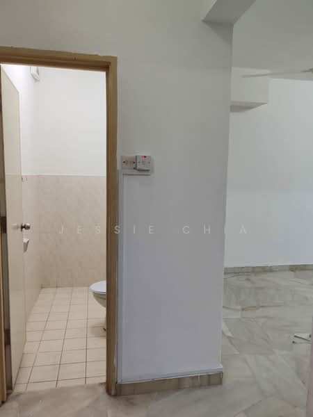 Rumah Teres 2 Tingkat untuk Dijual di Bandar Sunway Semenyih (Semenyih) - Jessie Chia - Bathroom - PropertyGuru.com.my