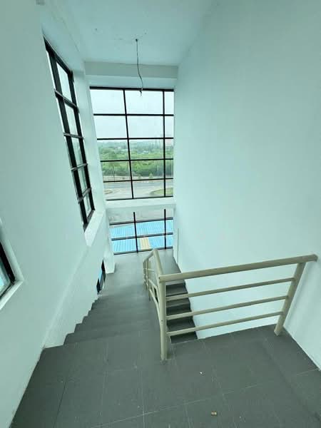Semi-D Factory for Sale in U8, Bukit Jelutong Industrial Park (Shah Alam) - Dexter Ong - Interior - PropertyGuru.com.my