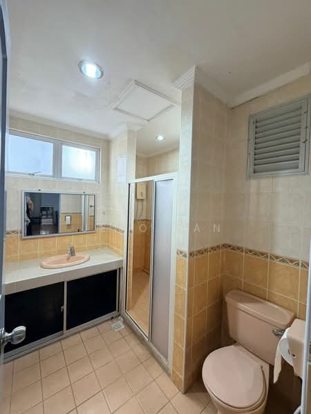 Apartment for Sale at Tabuan Stutong - Jeno Tan - Bathroom - PropertyGuru.com.my