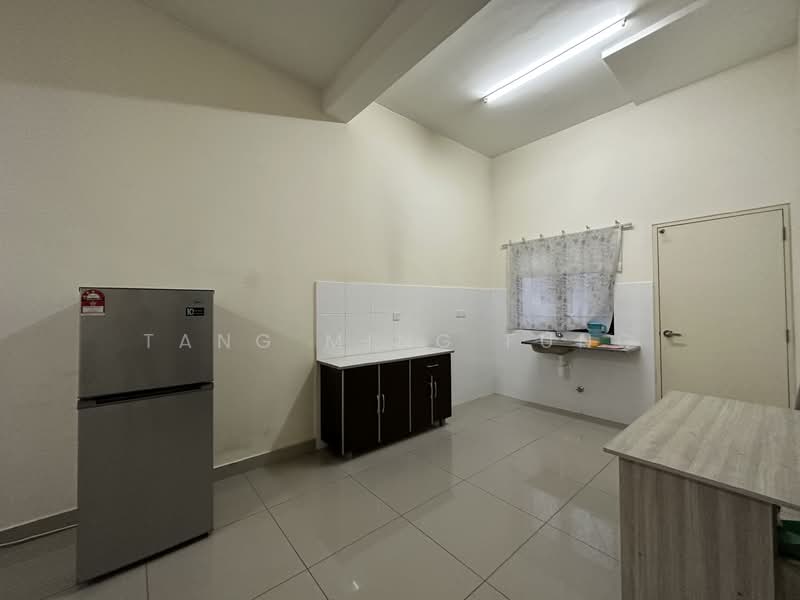 Rumah Teres 2 Tingkat untuk Disewa di Dengkil (Selangor) - Tang Ming Fung - Kitchen - PropertyGuru.com.my