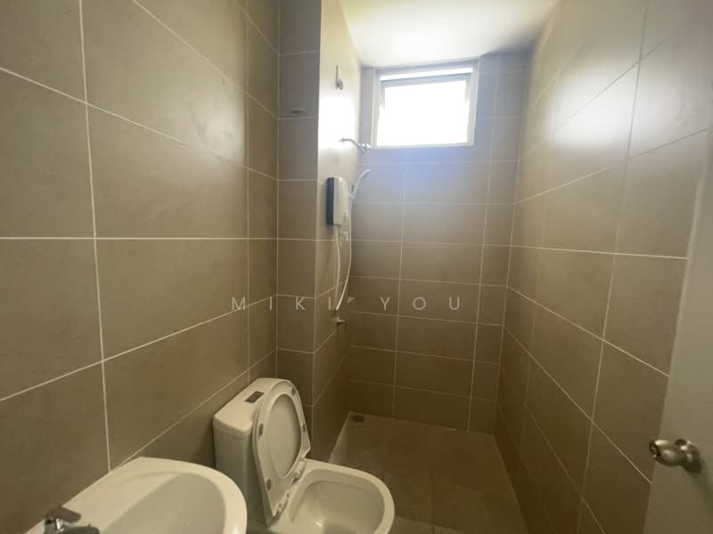 Rumah Teres 2 Tingkat untuk Disewa di Bandar Rimbayu (Telok Panglima Garang) - Miki You - Bathroom - PropertyGuru.com.my