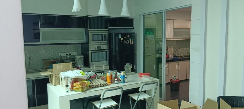 3.5-storey Terraced House for Sale in Seri Kembangan (Selangor) - Michelle Tan - Kitchen - PropertyGuru.com.my