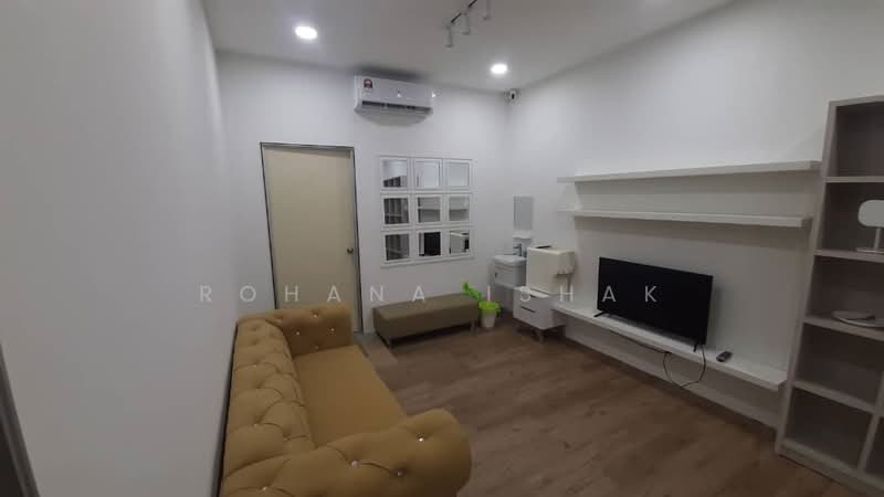 Kedai untuk Disewa di Puncak Alam (Selangor) - Rohana Ishak - Living Room - PropertyGuru.com.my