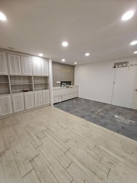 Shop / Office for Rent in Taman Molek (Johor Bahru) - Tom Loh - Interior - PropertyGuru.com.my