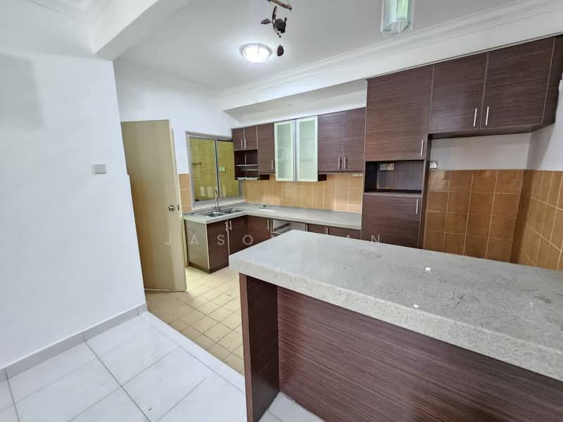Apartment for Sale at Villa Pavilion - Jason Tan - Kitchen - PropertyGuru.com.my