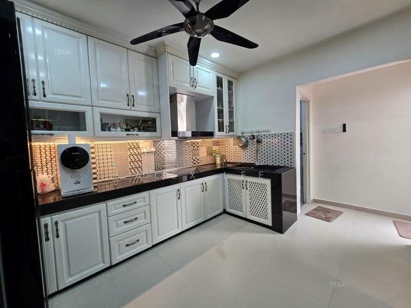 Rumah Teres untuk Disewa di Bandar Puteri Klang (Klang) - Alex Lee - Kitchen - PropertyGuru.com.my