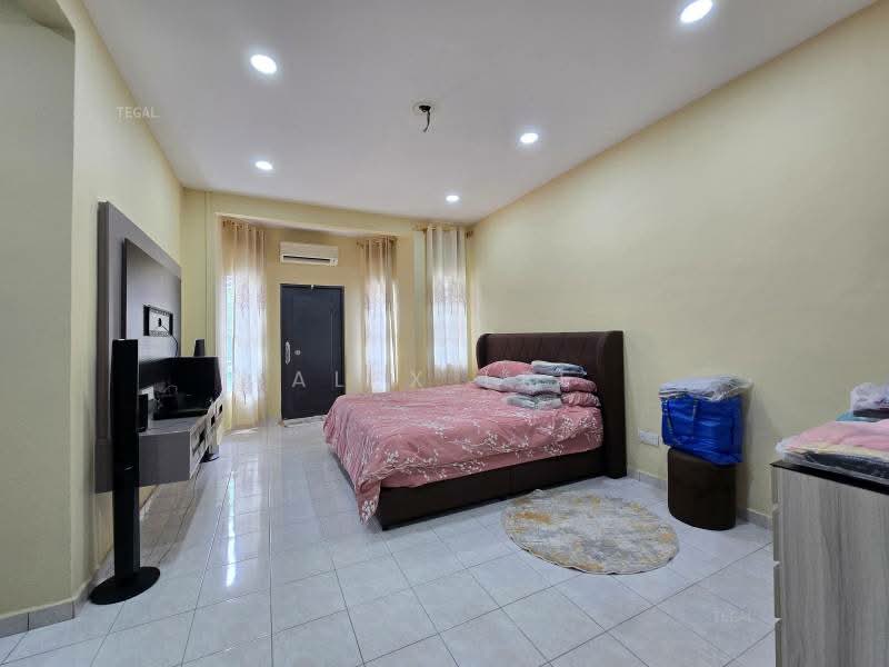 Rumah Teres untuk Disewa di Bandar Puteri Klang (Klang) - Alex Lee - Bedroom - PropertyGuru.com.my