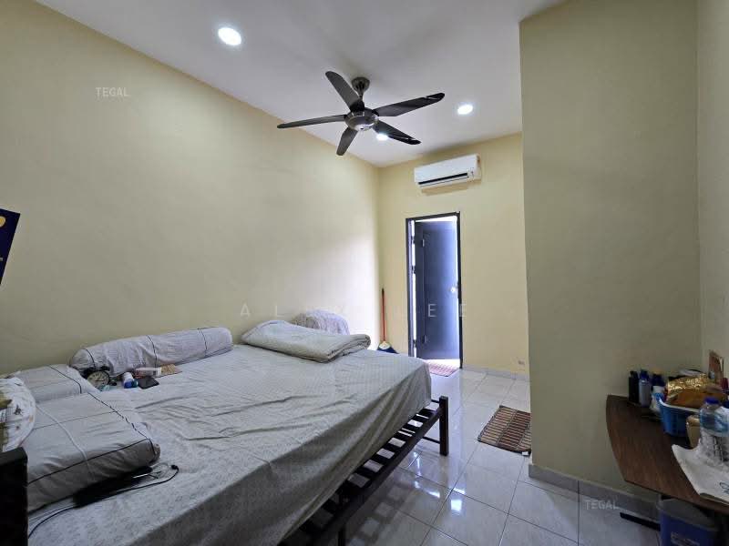 Rumah Teres untuk Disewa di Bandar Puteri Klang (Klang) - Alex Lee - Bedroom - PropertyGuru.com.my