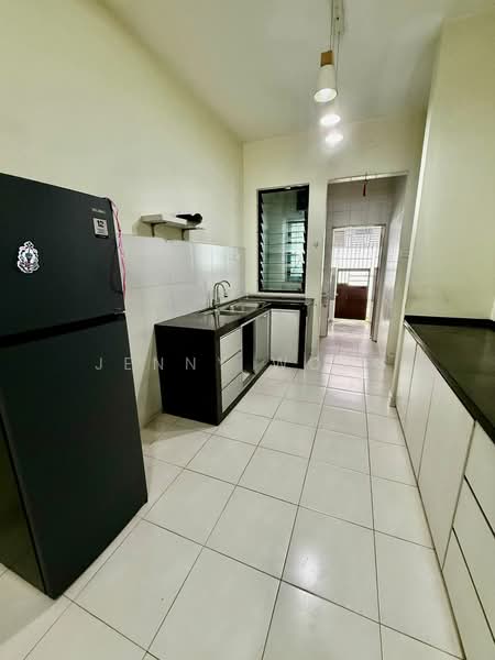 2-storey Terraced House for Sale in Johor Bahru (Johor) - Jenny Wong - Kitchen - PropertyGuru.com.my