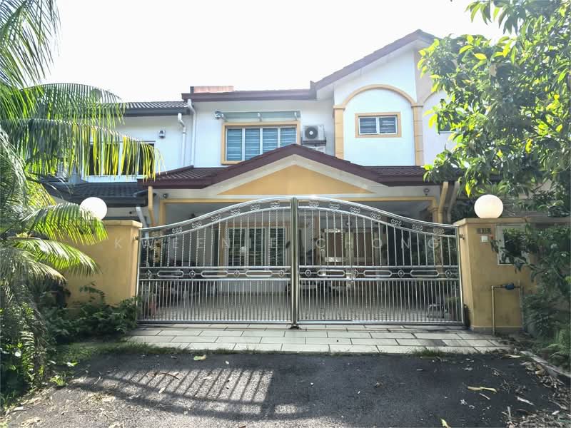 2-storey Terraced House for Sale in Taman Desa Cheras (Cheras) - Kweenie Chong - Exterior - PropertyGuru.com.my