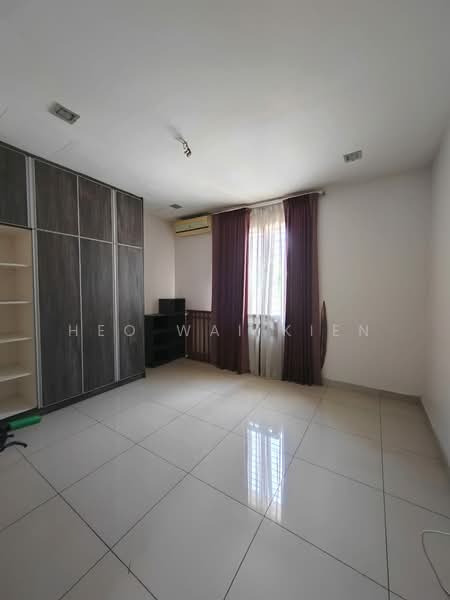 Rumah Berkembar untuk Dijual di Anggun 2 Residence (Rawang) - Heo Wai Kien - Bedroom - PropertyGuru.com.my