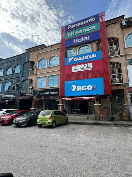 Shop / Office for Rent in Subang Jaya (Selangor) - Vickky Wong CF - PropertyGuru.com.my