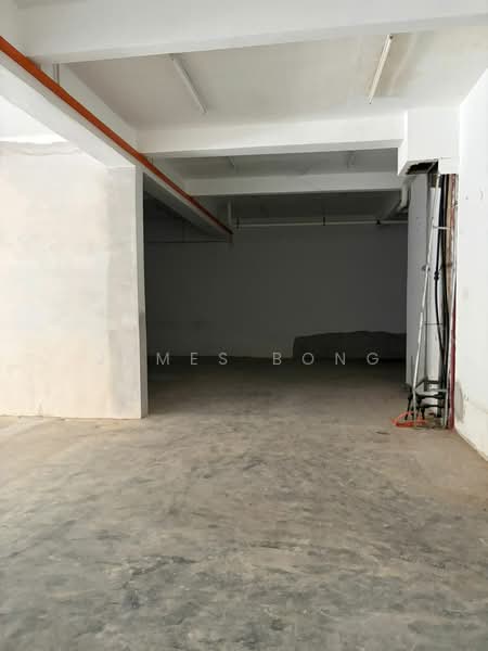Kedai untuk Dijual di Taman Puteri Wangsa (Ulu Tiram) - James Bong - Interior - PropertyGuru.com.my