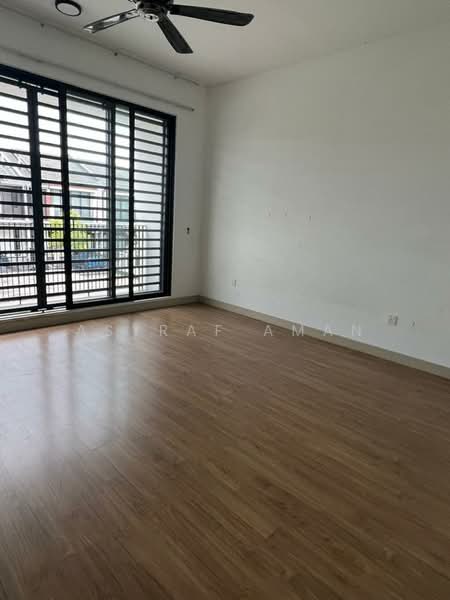 Rumah Teres 2 Tingkat untuk Dijual di Shah Alam (Selangor) - Asyraf Aman - Interior - PropertyGuru.com.my