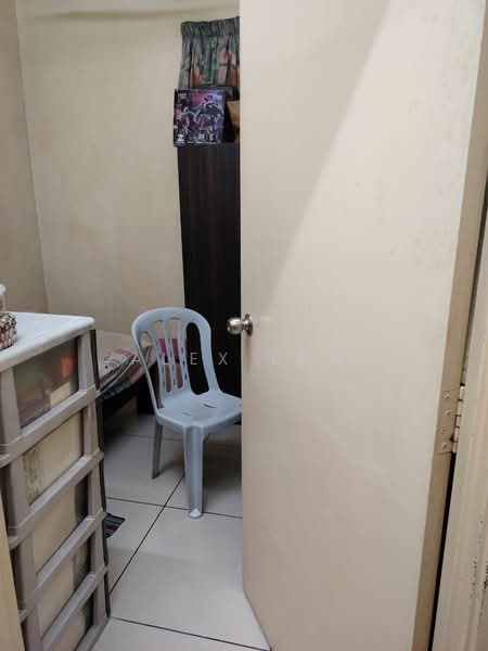 Service Residence for Sale at OUG Parklane - Alex Lew - Interior - PropertyGuru.com.my