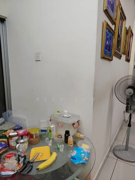 Service Residence for Sale at OUG Parklane - Alex Lew - Interior - PropertyGuru.com.my