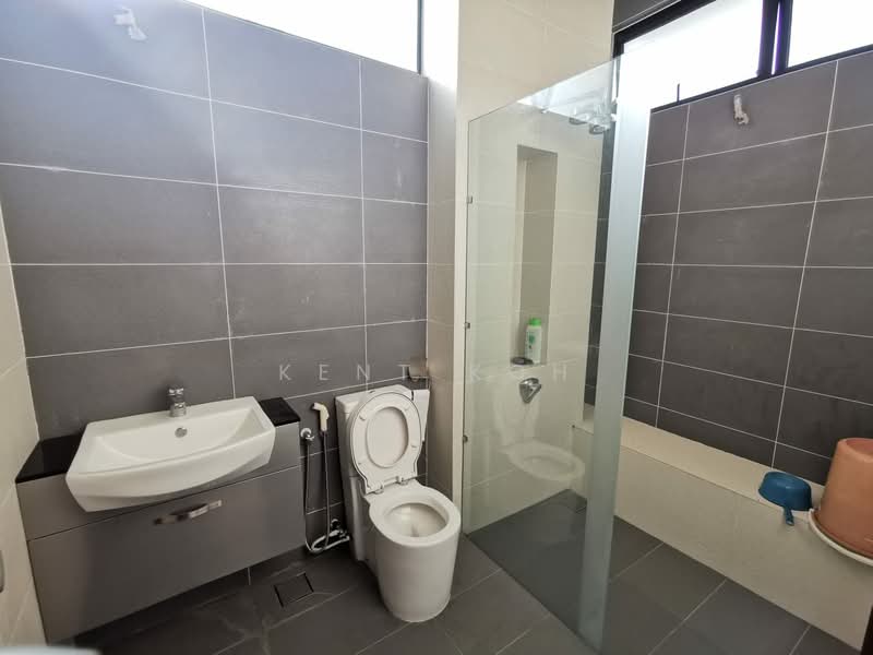 Bungalow for Sale in Taman Nusa Bestari (Iskandar Puteri (Nusajaya)) - Kent Koh - Bathroom - PropertyGuru.com.my