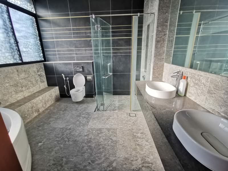 Bungalow for Sale in Taman Nusa Bestari (Iskandar Puteri (Nusajaya)) - Kent Koh - Bathroom - PropertyGuru.com.my