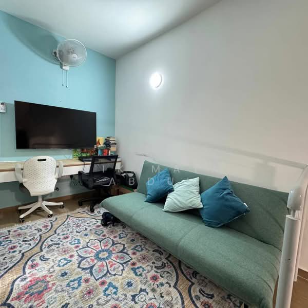 Townhouse for Sale in Ulu Kelang (Selangor) - Cik Maya Abdul - Study - PropertyGuru.com.my