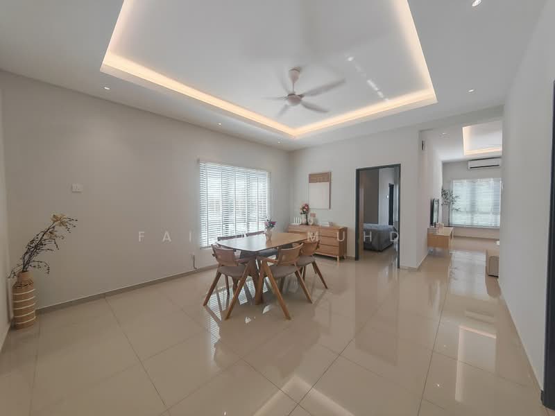 Townhouse for Sale in Dengkil (Selangor) - Fairus Muhd - Dining Room - PropertyGuru.com.my