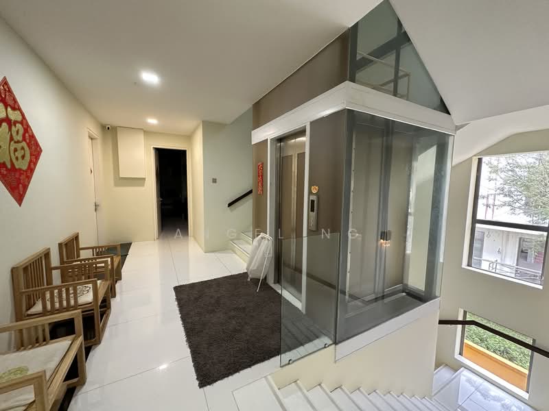 Bungalow for Sale in Batu 9 (Cheras) - Angel Ng - Corridor - PropertyGuru.com.my