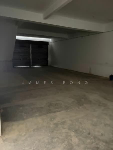 Rumah Niaga untuk Disewa di Taman Puteri Wangsa (Ulu Tiram) - James Bong - Interior - PropertyGuru.com.my