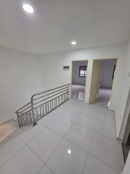 Flat for Sale at Taman Bukit Mewah - Pauline Ng - Interior - PropertyGuru.com.my