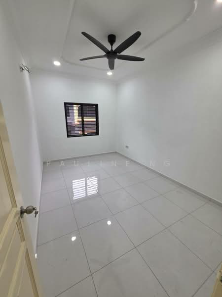 Flat for Sale at Taman Bukit Mewah - Pauline Ng - Interior - PropertyGuru.com.my