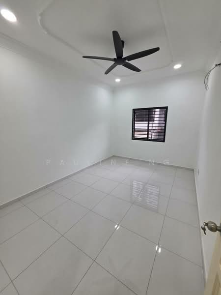 Flat for Sale at Taman Bukit Mewah - Pauline Ng - Interior - PropertyGuru.com.my