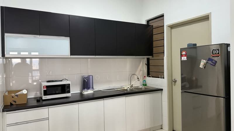 Condominium for Sale at The Haute Gurney - Nicole Goh - Kitchen - PropertyGuru.com.my
