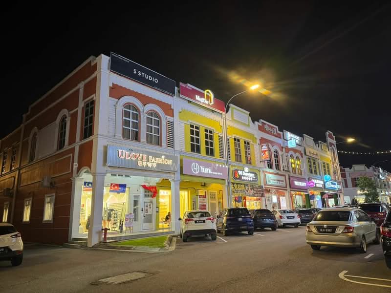 Kedai / Pejabat untuk Dijual di Johor Bahru (Johor) - Pik Kwong Lau - Exterior - PropertyGuru.com.my