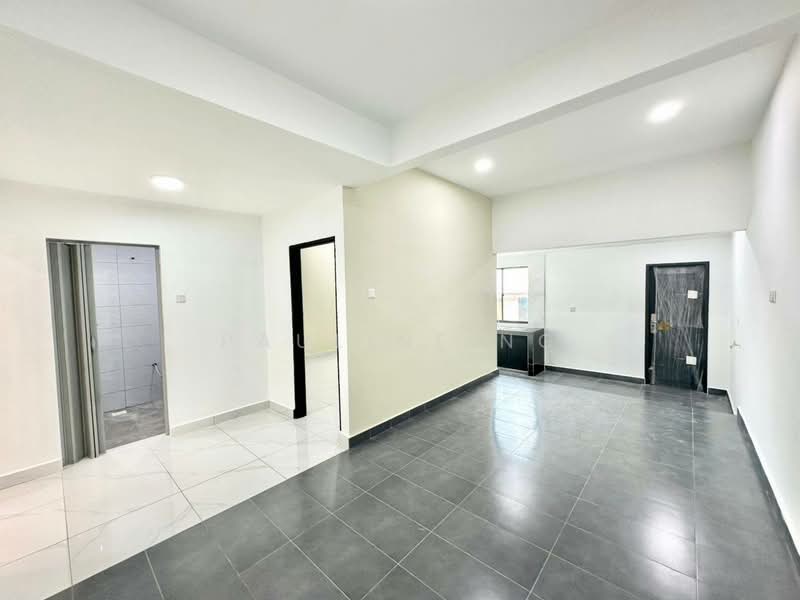 Rumah Flat untuk Dijual di Taman Johor Jaya - Pauline Ng - Interior - PropertyGuru.com.my