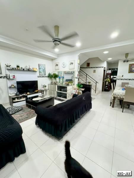 2-storey Terraced House for Sale in Bandar Puteri Klang (Klang) - Daniel Kok - Living Room - PropertyGuru.com.my