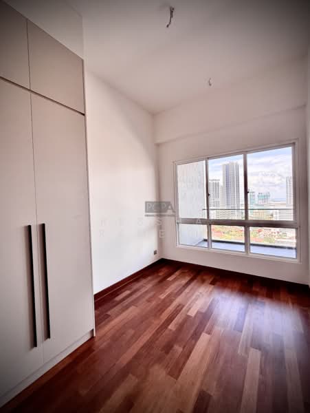 Kondominium untuk Dijual di Codrington Residence - Ressha Ramesh - Bedroom - PropertyGuru.com.my