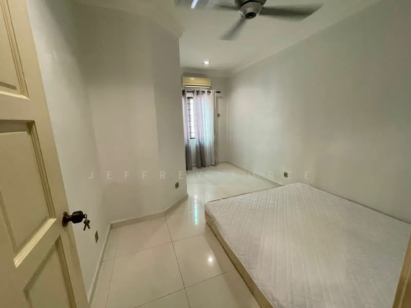 Rumah Teres 2 Tingkat untuk Dijual di Taman Subang Bestari (Sungai Buloh) - Jeffrey Zuree - PropertyGuru.com.my