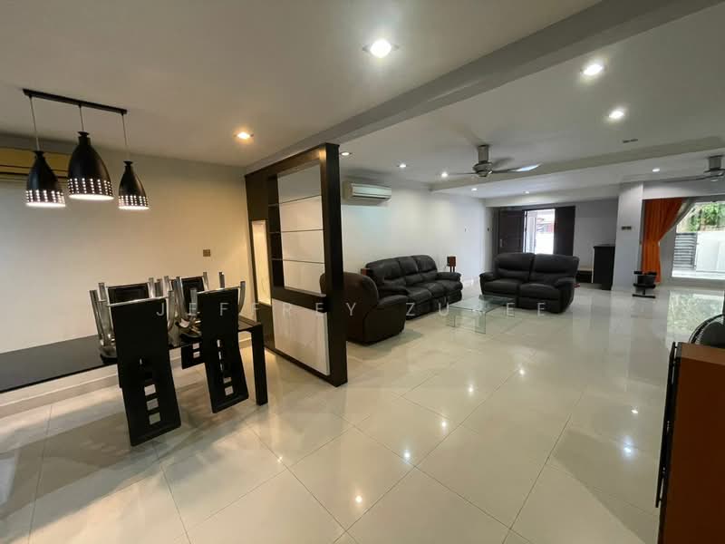 Rumah Teres 2 Tingkat untuk Dijual di Taman Subang Bestari (Sungai Buloh) - Jeffrey Zuree - PropertyGuru.com.my