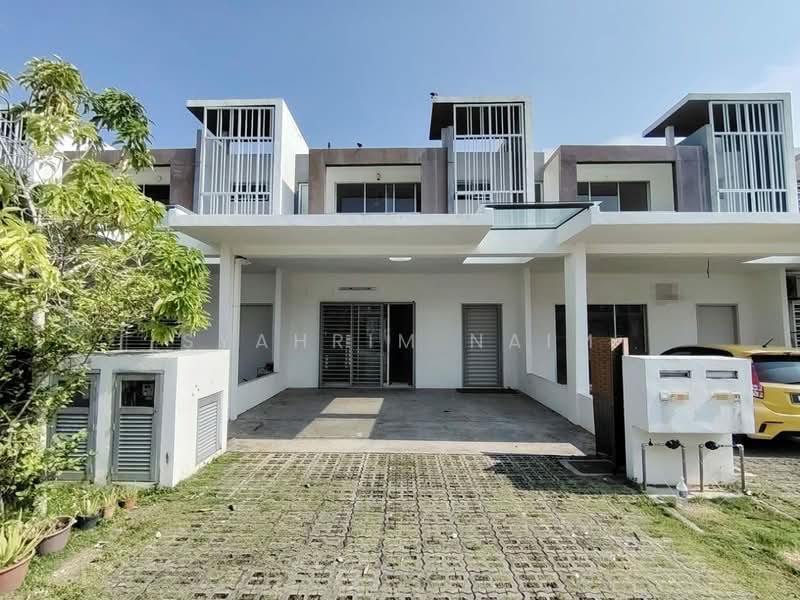 Rumah Teres 2 Tingkat untuk Dijual di Dengkil (Selangor) - Syahrim Naim - Exterior - PropertyGuru.com.my