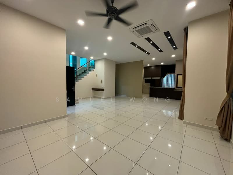 Rumah Berkembar untuk Disewa di Nusa Duta (Iskandar Puteri (Nusajaya)) - Samuel Wong - Living Room - PropertyGuru.com.my