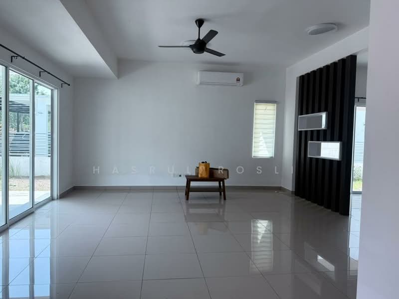 Semi-Detached House for Sale in Sungai Petani (Kedah) - Hasrul Rosli - Living Room - PropertyGuru.com.my