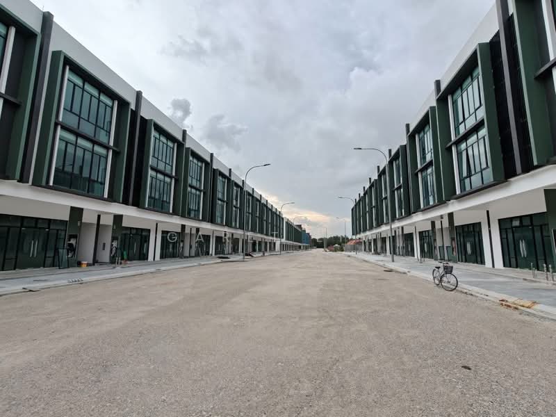 Shop / Office for Rent in Bandar Baru Permas Jaya (Permas Jaya) - Garet Lim - Exterior - PropertyGuru.com.my