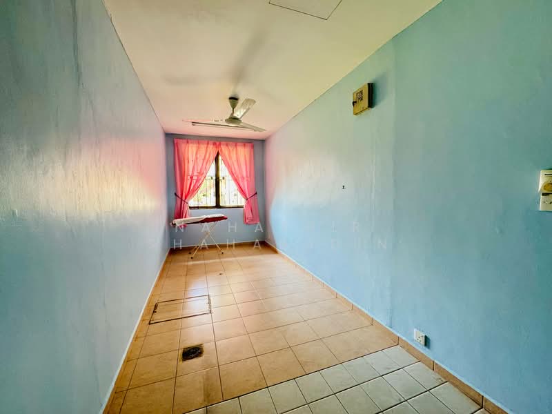 Rumah Teres 2 Tingkat untuk Dijual di Bukit Jelutong (Shah Alam) - Nahathir Shahabudin - Interior - PropertyGuru.com.my