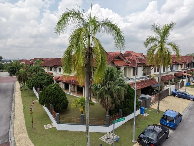 Rumah Teres 2 Tingkat untuk Dijual di Bukit Jelutong (Shah Alam) - Nahathir Shahabudin - Exterior - PropertyGuru.com.my