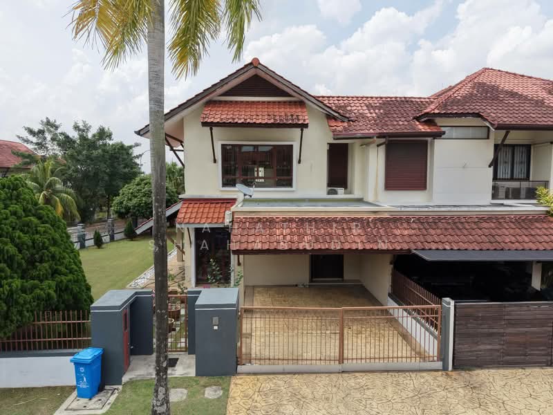 Rumah Teres 2 Tingkat untuk Dijual di Bukit Jelutong (Shah Alam) - Nahathir Shahabudin - Exterior - PropertyGuru.com.my