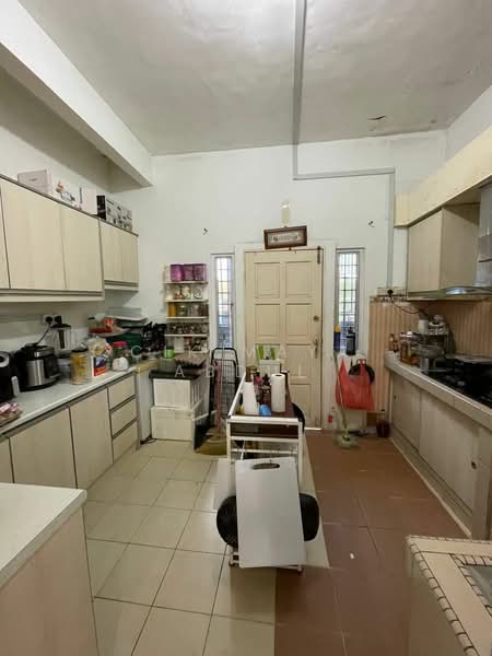2-storey Terraced House for Sale in Ampang Jaya (Ampang) - Cik Maya Abdul - Kitchen - PropertyGuru.com.my