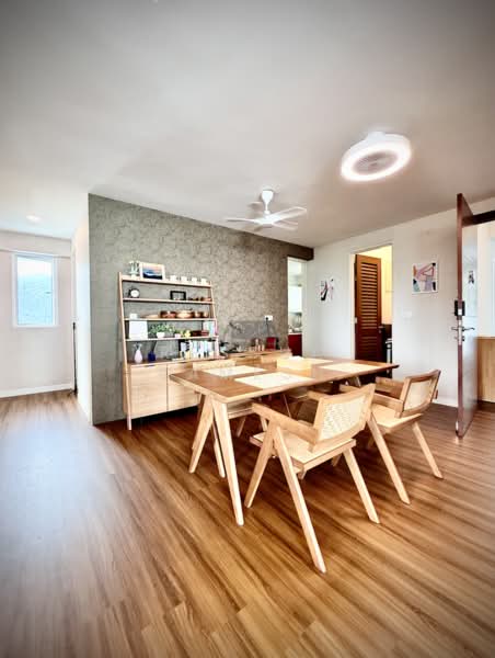 Condominium for Sale at Bayu Ferringhi Condominiums - Ressha Ramesh - Dining Room - PropertyGuru.com.my