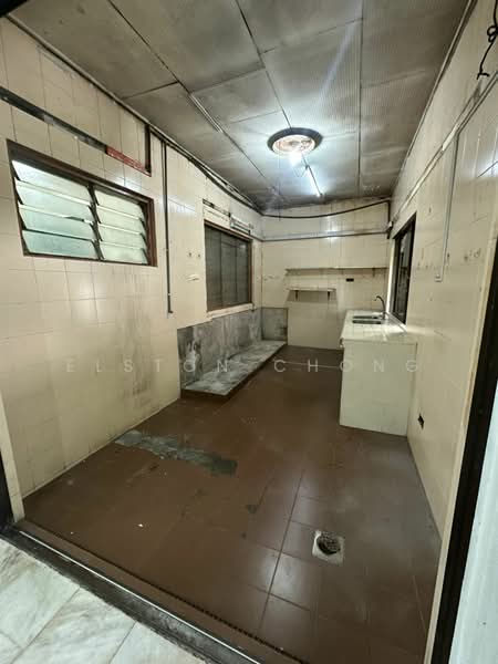 Semi-Detached House for Sale in Taman Abad (Johor Bahru) - Elston Chong - Kitchen - PropertyGuru.com.my
