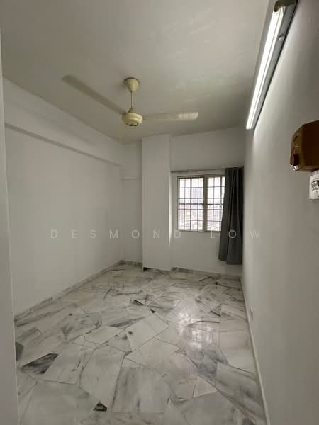 Condominium for Rent at Meadow Park 3 - Desmond Low - Interior - PropertyGuru.com.my