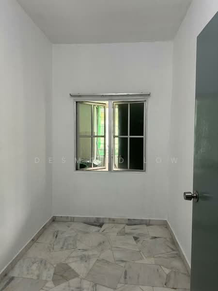 Condominium for Rent at Meadow Park 3 - Desmond Low - Interior - PropertyGuru.com.my
