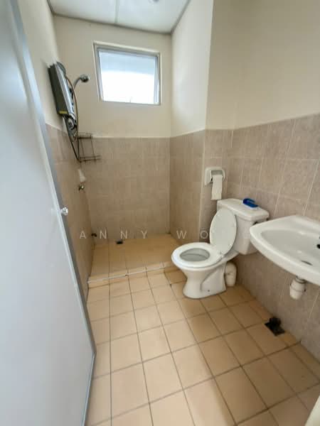 Condominium for Sale at Coastal Tower - Fanny Wong - Bathroom - PropertyGuru.com.my